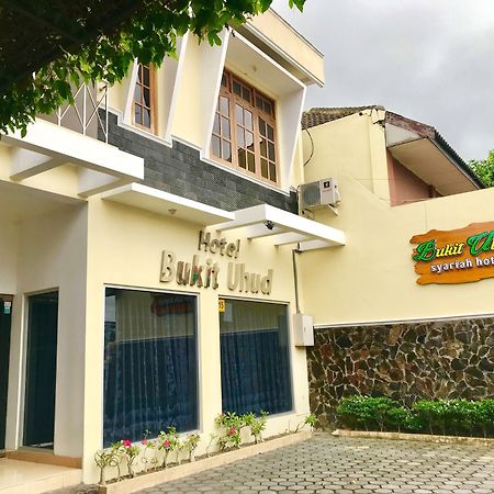 Hotel Bukit Uhud Yogyakarta Bagian luar foto